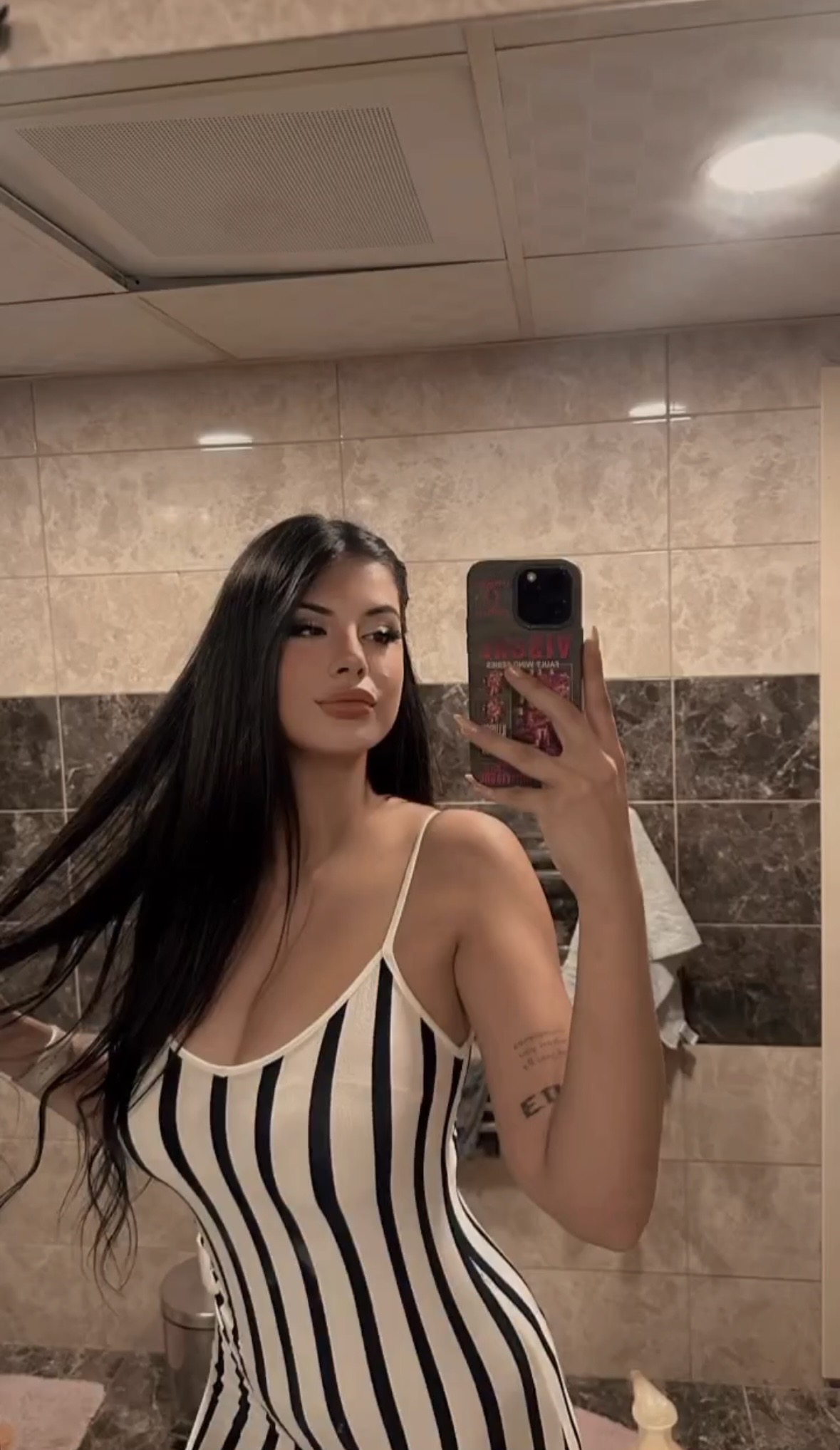 Şırnak Tombul Bayan Escort Elif