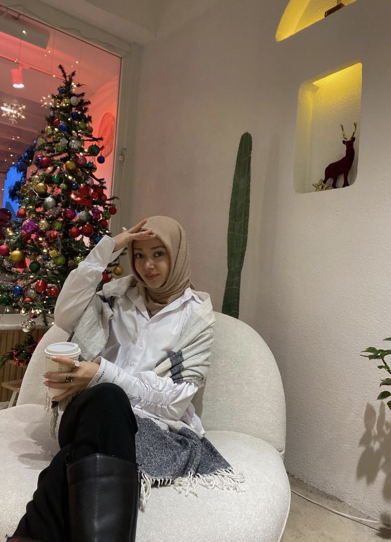 Başağaç Sevecen Kadın Escort Bayan Kayra